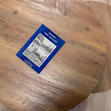 Premium Designer 4 Bedroom In Clifton - 3 Bathrooms & Cinema