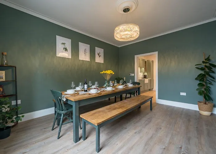 Feriehus Premium Designer 4 Bedroom In Clifton - 3 Bathrooms & Cinema Bristol