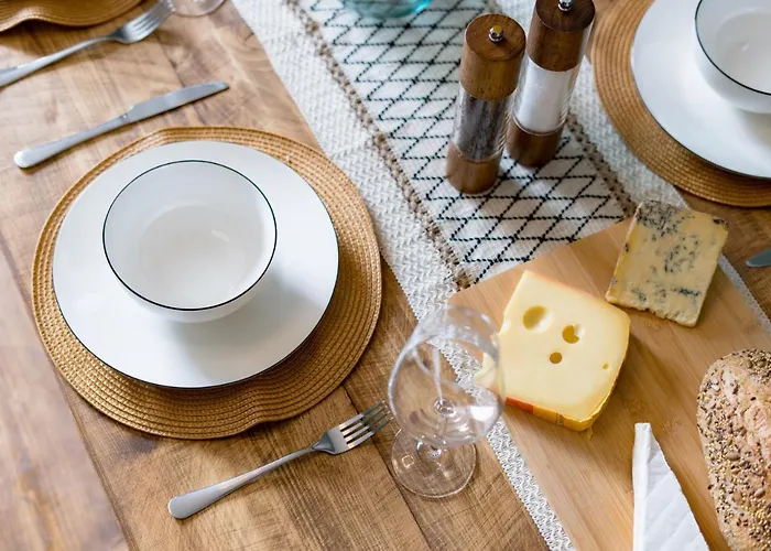 Premium Designer 4 Bedroom In Clifton - 3 Bathrooms & Cinema Feriehus