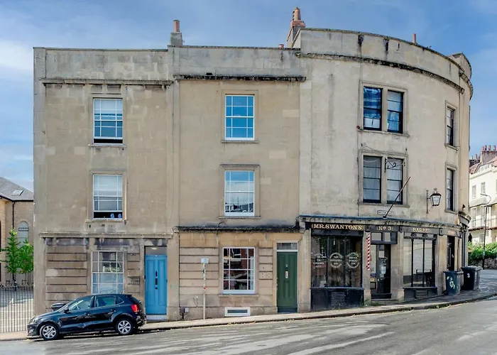 Premium Designer 4 Bedroom In Clifton - 3 Bathrooms & Cinema Bristol